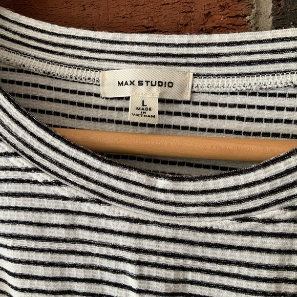 Striped tunic top - Picture 3 of 3